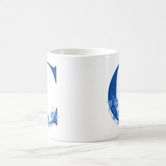 Tasse mit Monogramm Floral Letter C (Mittel)