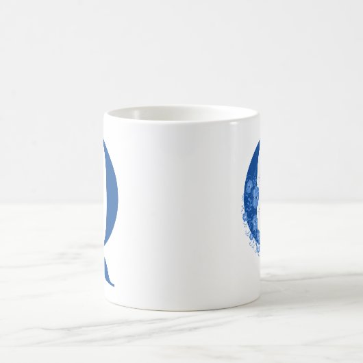 Tasse mit Monogramm Floral Letter Q (Mittel)