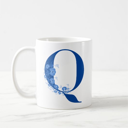 Tasse mit Monogramm Floral Letter Q (Links)