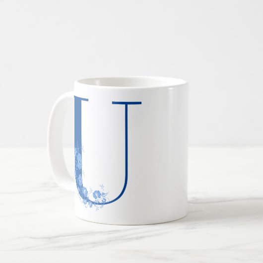 Tasse mit Monogramm Floral Letter U (Vorderseite Links)