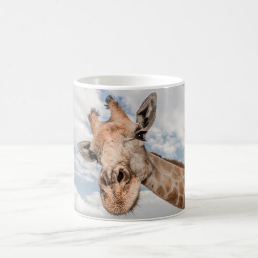 Tasse mit Portrait von Giraffe. (Mittel)