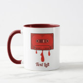 Tasse mit roter Herzkassette (Links)
