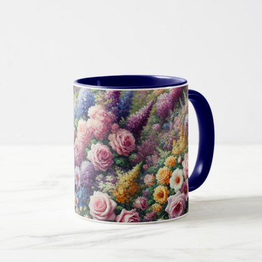 Tasse mit sanften lila, rosa und gelben Blumen (VorderseiteRechts)