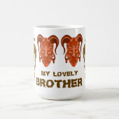 TASSE MIT STARKEN MASCHINEN (Mittel)