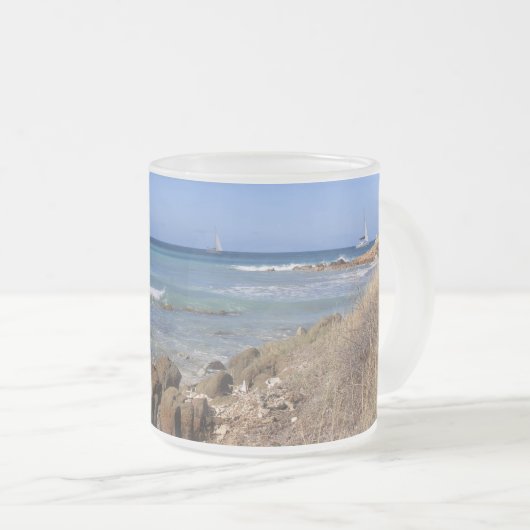 Tasse mit Strandbild in Antigua (VorderseiteRechts)