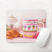 Tasse mit Tee, Hörnchen und Blume Mousepad (Mit Mouse)