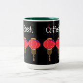 Tasse mit Text 'Tea Break Coffee Break' in Zweifar (Mittel)