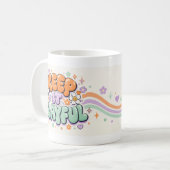 Tasse mit verspielter Blasen-Lettern (Vorderseite Links)