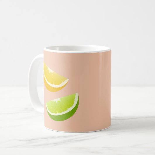 Tasse mit Zitrone und Limonen Scheiben (Vorderseite Links)