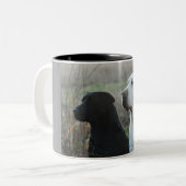 Tasse mit zwei Labradoren (Vorderseite Links)