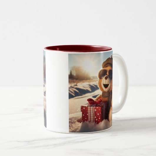 Tasse Plüschbär im Schnee hat ein Geschenk (VorderseiteRechts)
