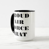 Tasse Proud Air Force Brat (Vorderseite Links)