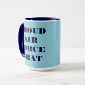 Tasse Proud Air Force Brat (Vorderseite Links)