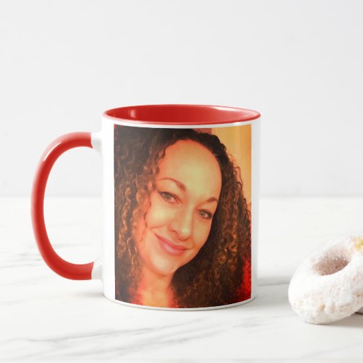 Tasse Rachel Dolezal mit rotem Griff (Mit Donut)