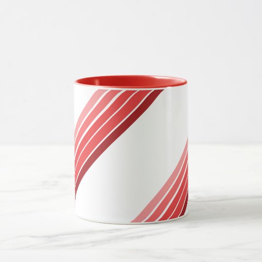 Tasse - Schatten der roten, diagonalen Streifen (Zentrum)