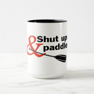 Tasse schließen und Paddeln