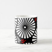 Tasse Schwarz-weißer Blume (Mittel)