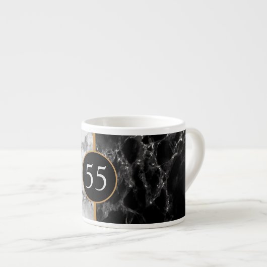 Tasse Schwarz-weißer Marmor - Ihr Jahr (Vorderseite Rechts)