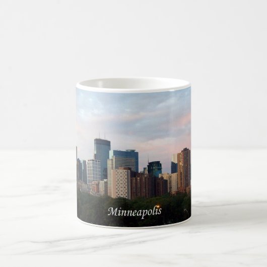 TASSE: Skyline Minneapolis, Minnesota - VOLLES Kaffeetasse (Mittel)