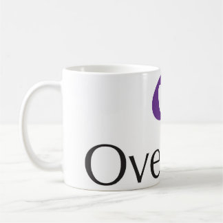 Tasse über der Oberfläche (weiß)