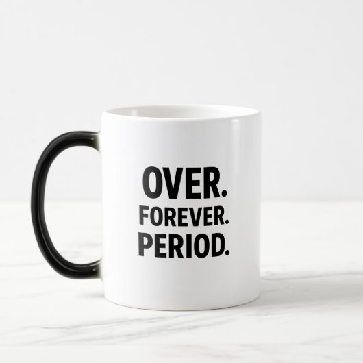 Tasse 'Über die ewige Periode Minimalist' (Links)