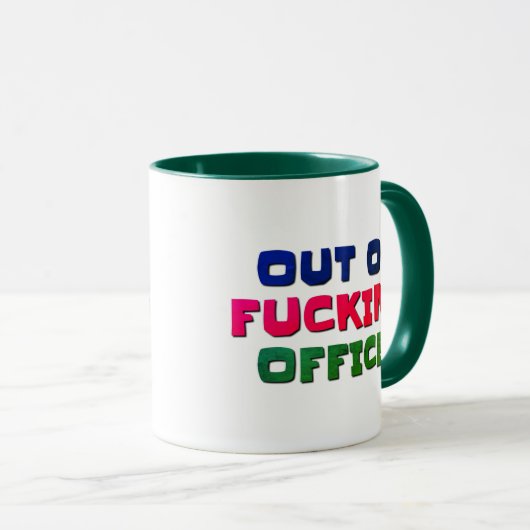 Tasse und Cups außerhalb des Amtes (VorderseiteRechts)