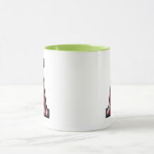 Tasse unter amerikanischer Flagge. (Zentrum)