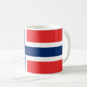 Tasse unter norwegischer Flagge (VorderseiteRechts)
