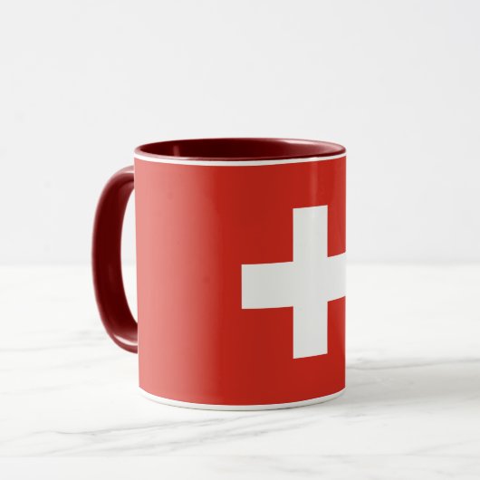 Tasse unter Schweizer Flagge (Vorderseite Links)