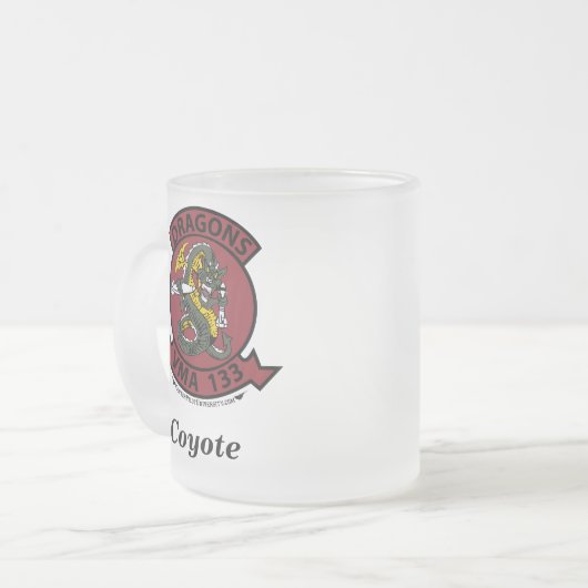 Tasse VMFA-133 (Vorderseite Links)