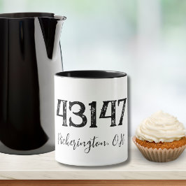 Tasse von beschädigtem Zip-Code