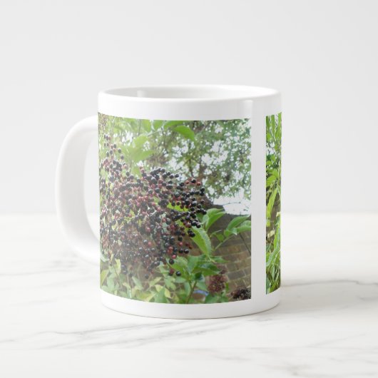 Tasse von Elderberries (Vorderseite Links)