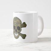 Tasse von Kammmuscheln und Kreuzknochen (Vorderseite Rechts)