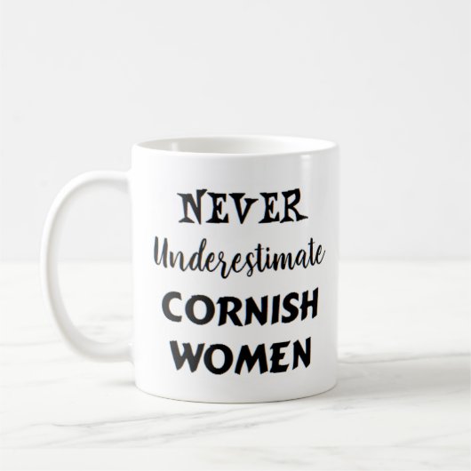 Tasse von Maisfrauen (Links)