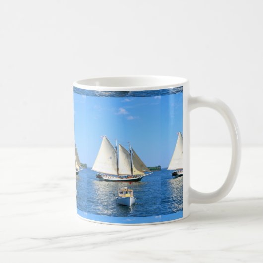 Tasse von Schulen und Hummerschiffen (Rechts)