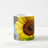 Tasse von Sonnenblumen und Bienen (Mittel)