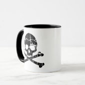 Tasse "Worok Cracked Skull" und "Crossbones" (Vorderseite Links)