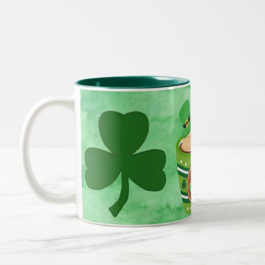 Tasse zum St. Patrick's Day mit Hot Chocolate Imag (Links)