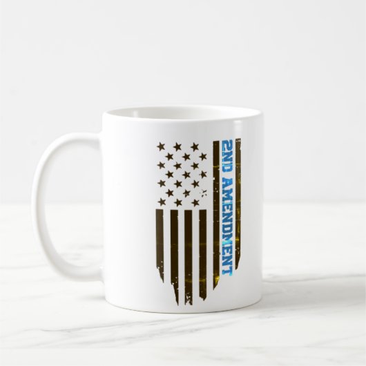 Tasse zur zweiten Keramik (Links)