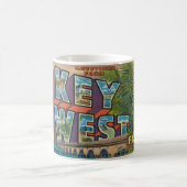 Tasse zwischen dem Westen und dem Westen (Mittel)