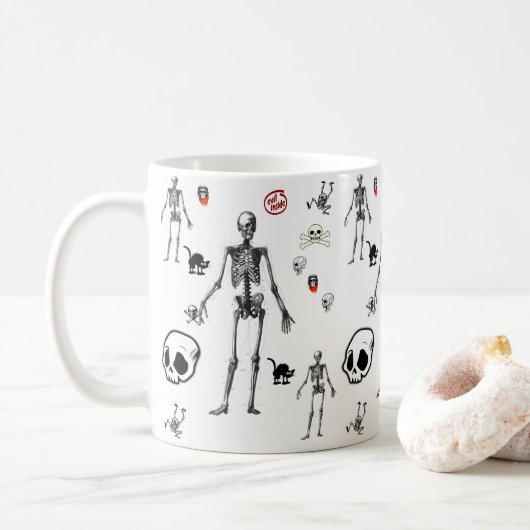 Tasse zwischen Skeletten (Mit Donut)