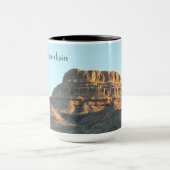 Tassen-Geist-Berg mit schwarzer Kante Tasse (Zentrum)