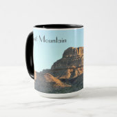 Tassen-Geist-Berg mit schwarzer Kante Tasse (Vorderseite Links)