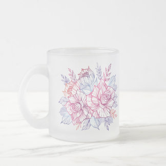 Tassen mit Blumenstrauß