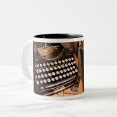 Tassen mit Vintage-Schreibmaschinentasten (Vorderseite Links)