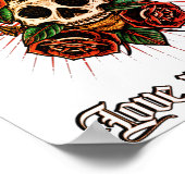 Tätowierskull und Rose in Schwarzweiß Poster (Ecke)