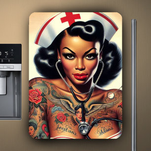 Tätowierte Krankenschwester Pin-up Magnet