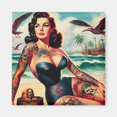Tätowierte Strand-Pin-up Magnet (Vorne)