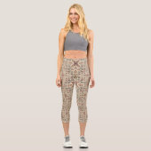 Tatreez pattern, beige geometric ornament capri leggings (Vorderseite)