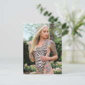 Tattoed Bikini Model Foto Postkarte (Stehend Vorderseite)